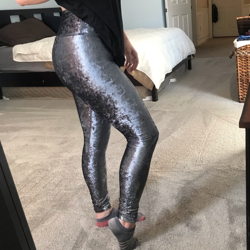 Beyond Yoga Velour Leggings